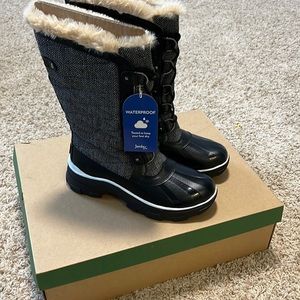 NWT JBU Waterproof Black Herringbone boots